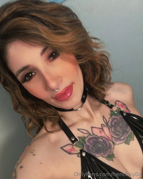 Frenchyy0o porno erwachsene galerie