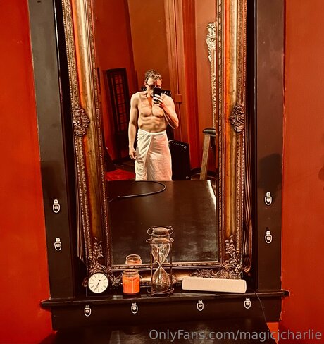 Magicjcharlie nackt xxx galerien