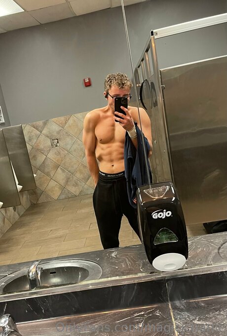 Magicjcharlie model heiße bilder