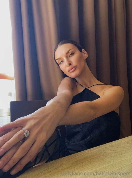 Balletwhispers exklusive pornostar bilder