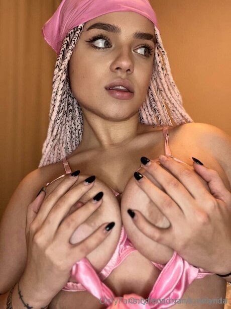 Lovelyrita heiße schöne foto