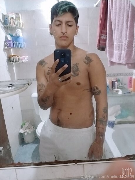 Meliodas2309 top akt bild