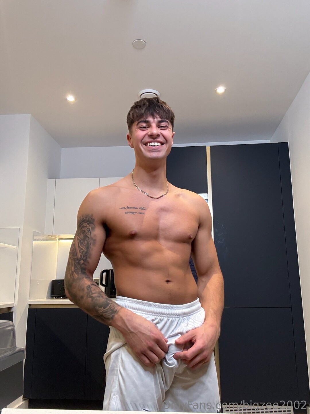 Bigzee2002 kunst porno foto