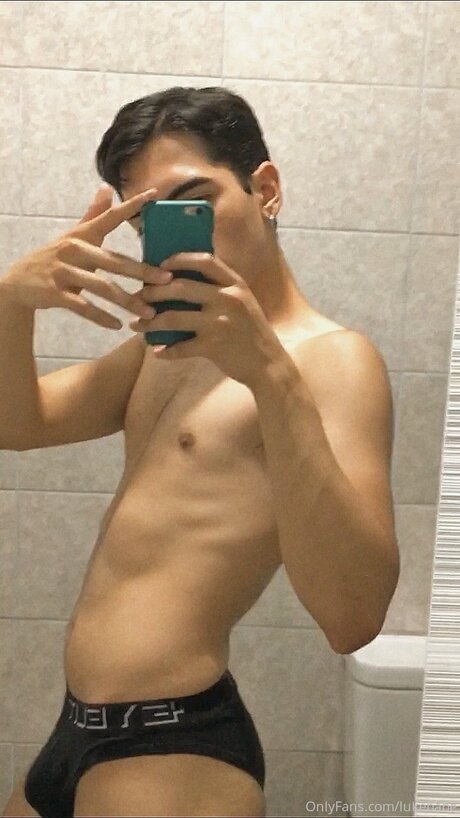 emo nackte onlyfans schöne nackt bild