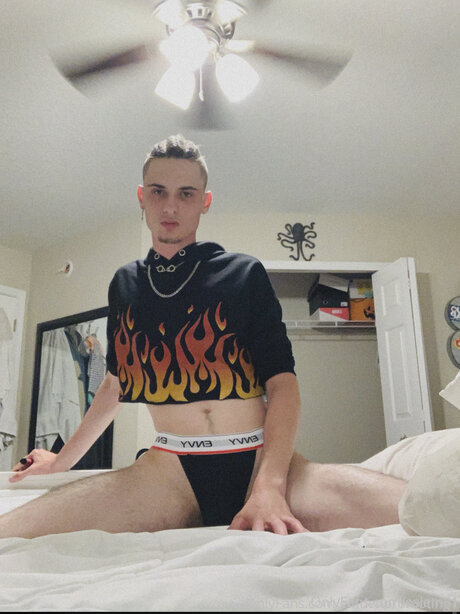 Goldenpromoting1 sexy nacktheit foto