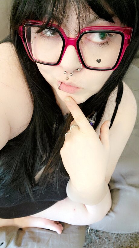 Gidgie porno hübsche galerie