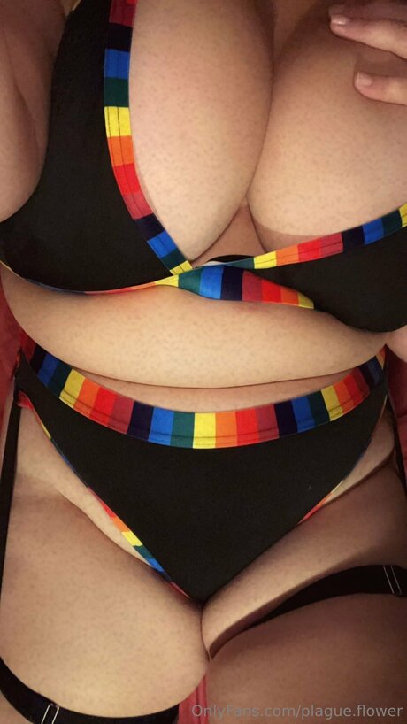 Plague Flower porno top foto