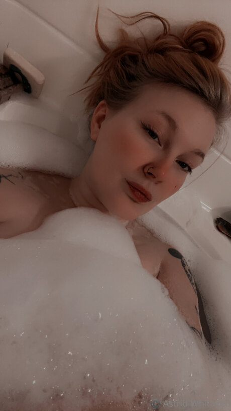 Astridwhitakerx exklusive erotische archiv