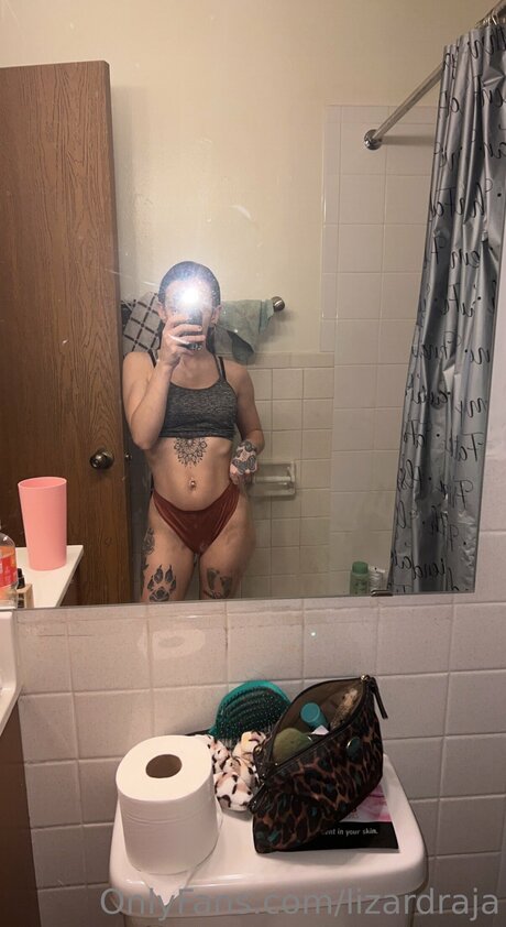 teen shemale onlyfans schöne nackten bilder