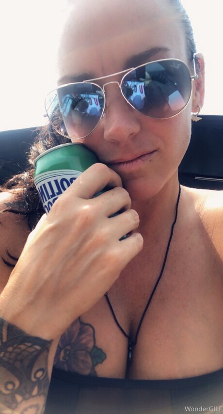 Wondergilf hübsche erotische bild