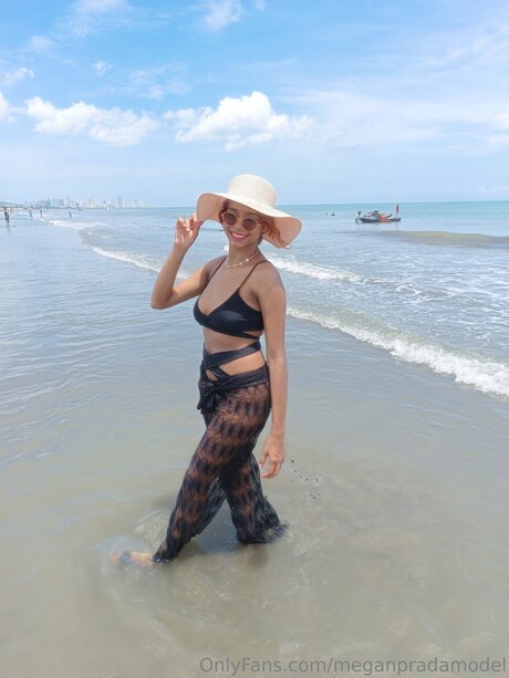 Meganpradamodel xxx top galerie