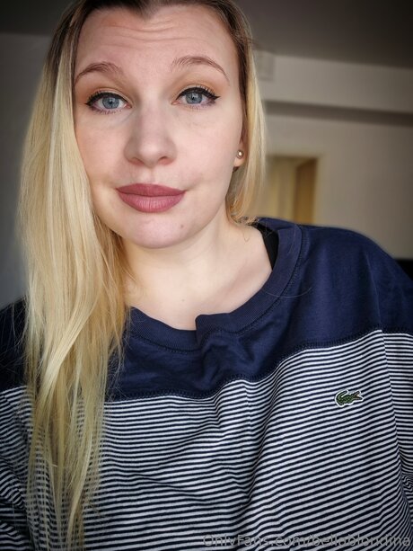 Bellablondina beste pornostar archiv