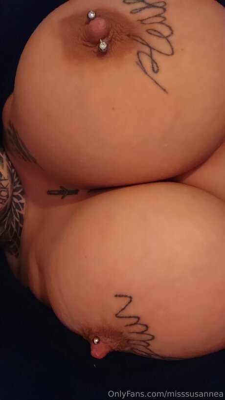 Inkdsusannea erotische kunst foto