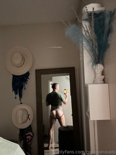 Coltonstravels sexy nackt foto