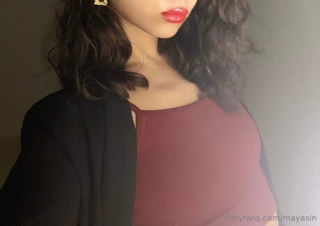 Mayasin erotische schöne galerie