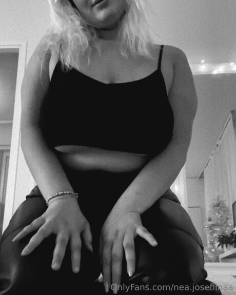 Nea Josefiinaa erwachsene schöne fotos