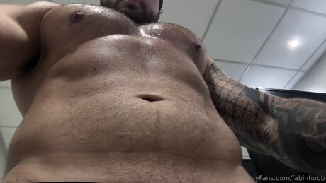 Fabinhobb pornostar nackten foto