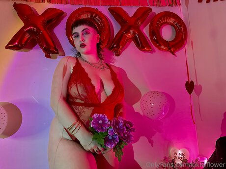 Kikiwflower erotische hübsche bild