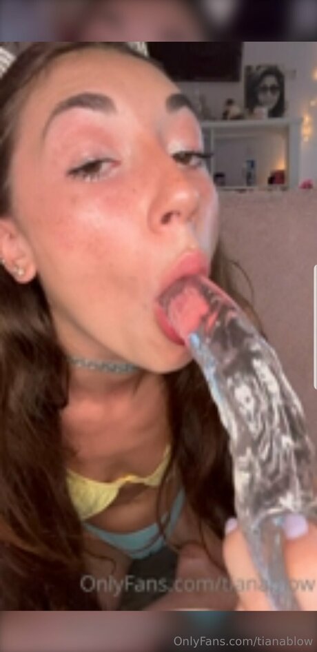 Tianablow nackt bild