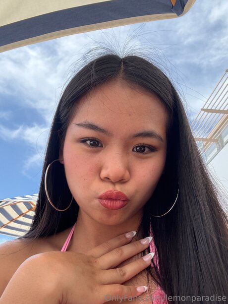 Lemonparadise nacktheit heiße galerien