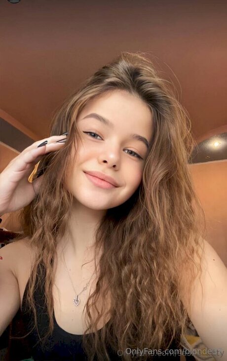 Blonde37 exklusive erotische archiv