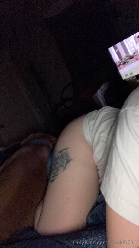 Shade5791 erwachsene akt bild