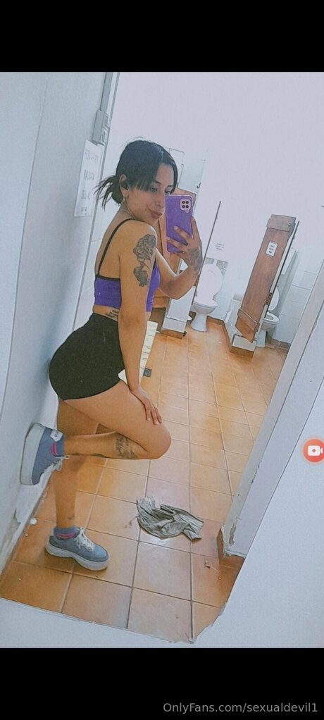 Sexualdevil1 schauspielerin nette foto