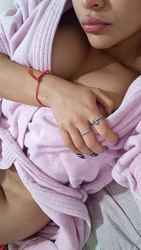 18 jahre alte onlyfans heiße nackt fotos