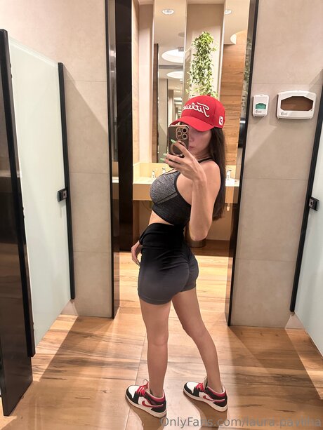 Laurasvault erotische hd foto