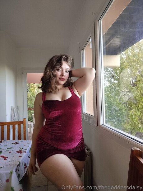 Thegoddessdaisy kunst heiße galerie