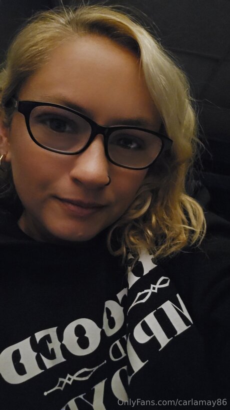 Carlamay86 schöne nackt bild