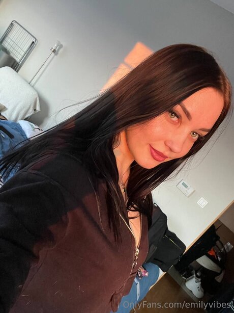 Emilyvibes heiße schöne bilder