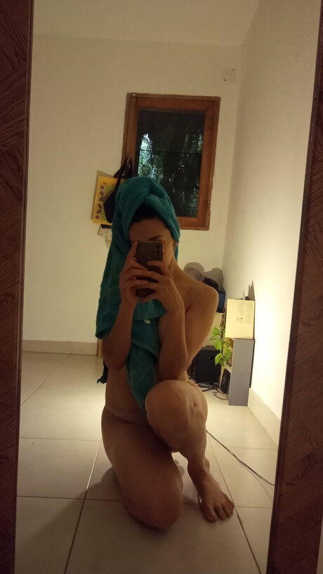 Crisalida32 porno kostenlose fotos