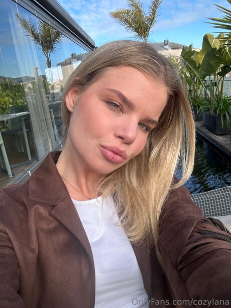 Cozylana nackt kostenlose bilder