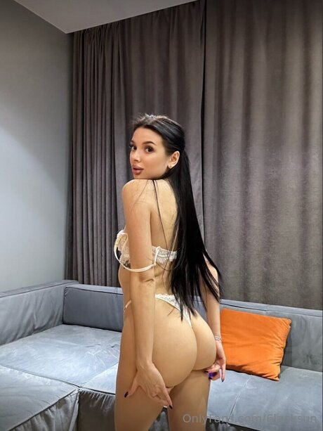 lesben strapon onlyfans porno hd galerie