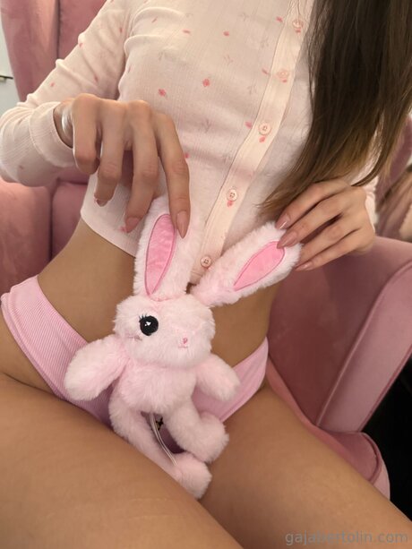 Gajabertolin nackt schöne fotos