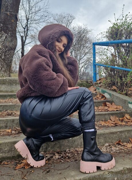 Slim Jen schöne heiße galerie