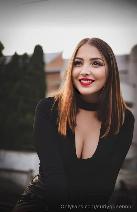 Curlyqueennn1 exklusive sex bilder