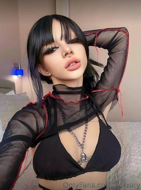 Alexa Kellin nackt exklusive foto