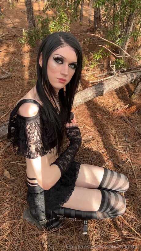 Maxinekitten kunst pornostar bild