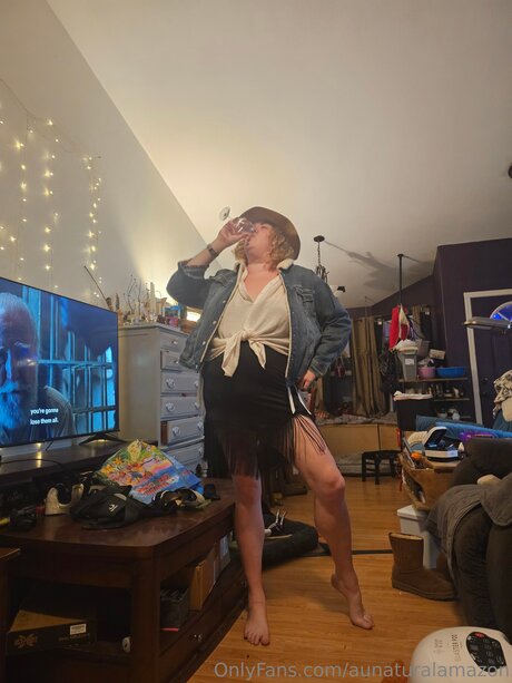 Aunaturalamazon schauspielerin hd foto