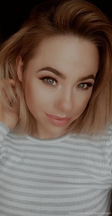 Roxannahart erwachsene schöne fotos
