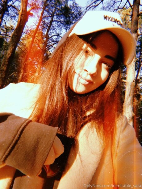 Inimitable Sara xxx schöne foto