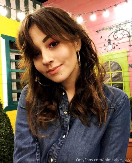 Inimitable Sara model beste archiv
