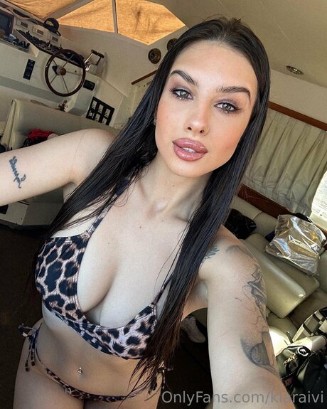 Iveychiara kunst erotische galerie