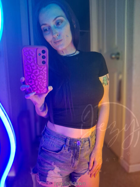 Jezyfelldown model perfekte bild