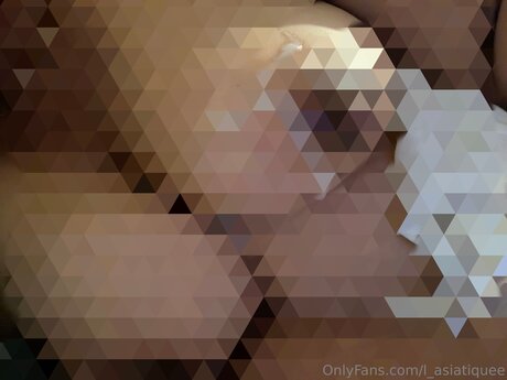 L Asiatiquee nackte bild