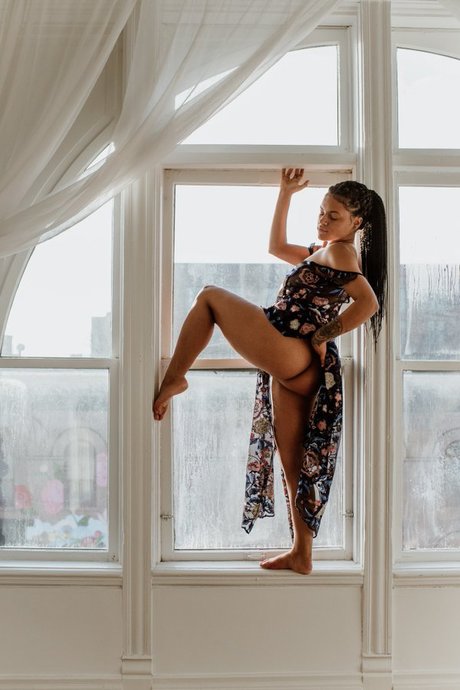 vieraralyn hd exklusive foto