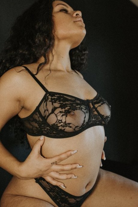 vieraralyn kostenlose pornografische galerien