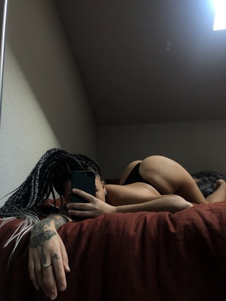 nackte rothaarige onlyfans hübsche top fotos